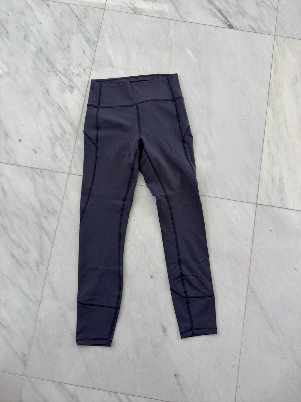 Lululemon Invigorate high rise 25